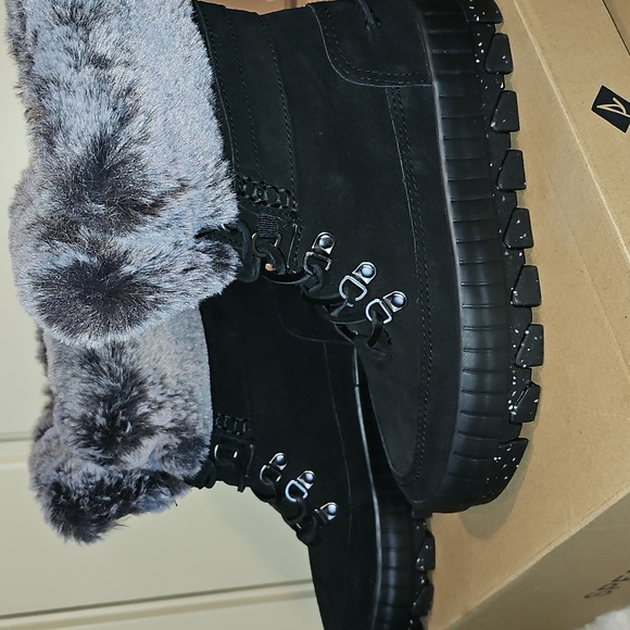 SPERRY- Women's Black Leather Torrent Winter Lace-Up Boots NWT. SIZE 5.5M - Picture 8 of 11